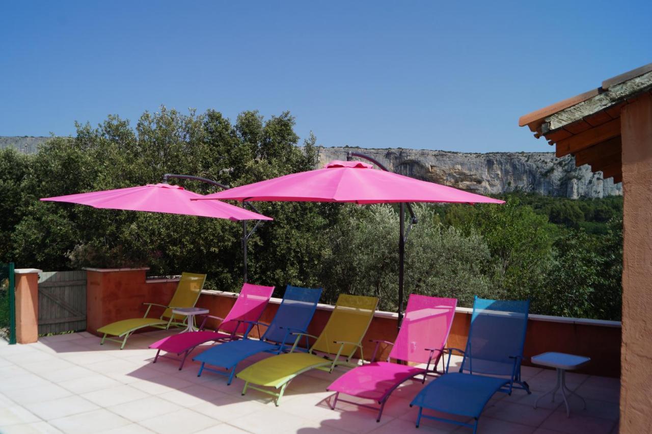 Bed and Breakfast Li Poulidetto Lioux Esterno foto